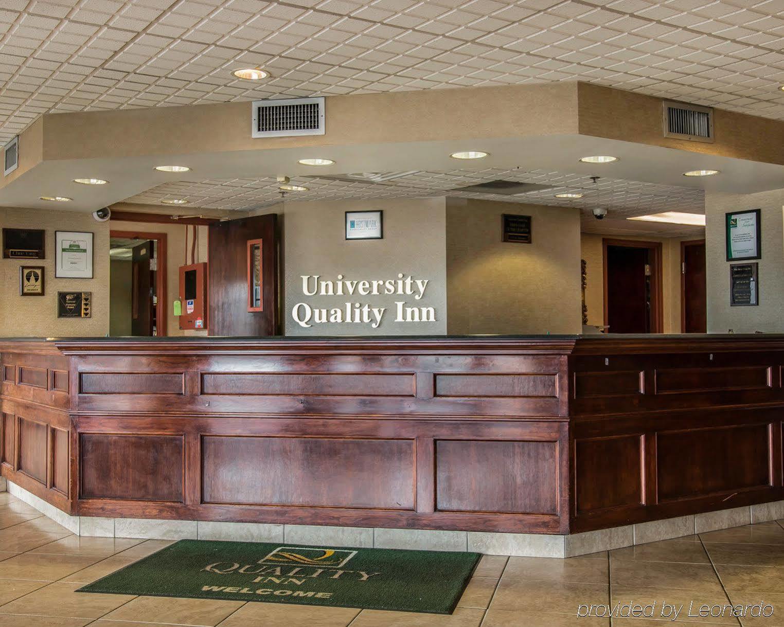 Quality Inn University Lansing Bagian luar foto
